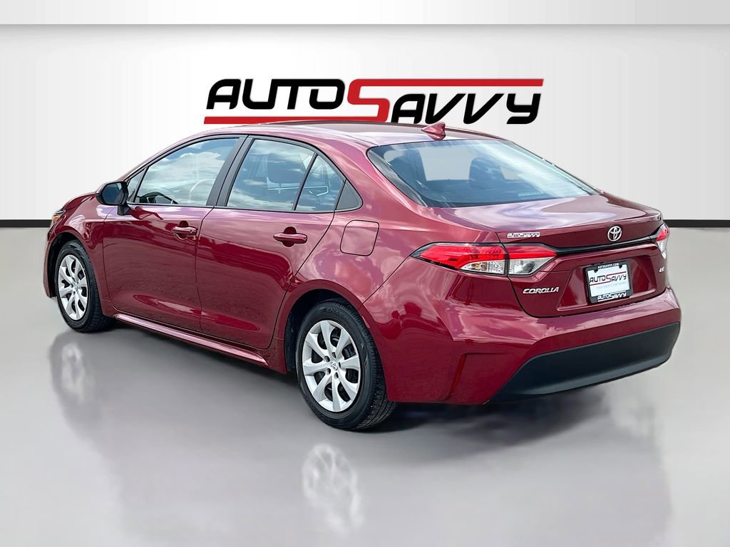 Used 2023 Toyota Corolla LE FWD image 5