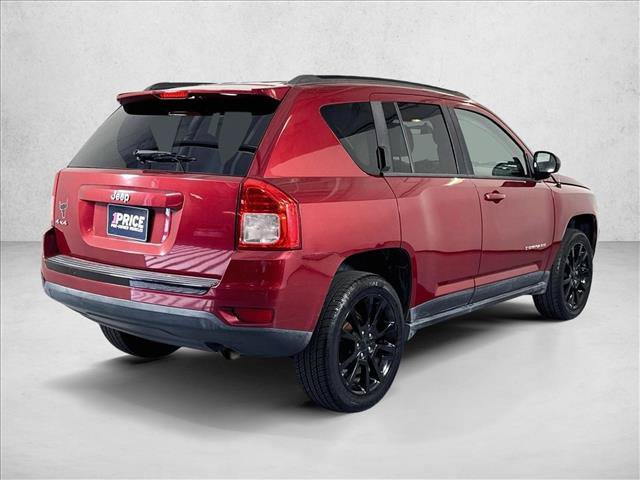 Used 2012 Jeep Compass Latitude w/ Altitude Pkg AWD/4WD image 5