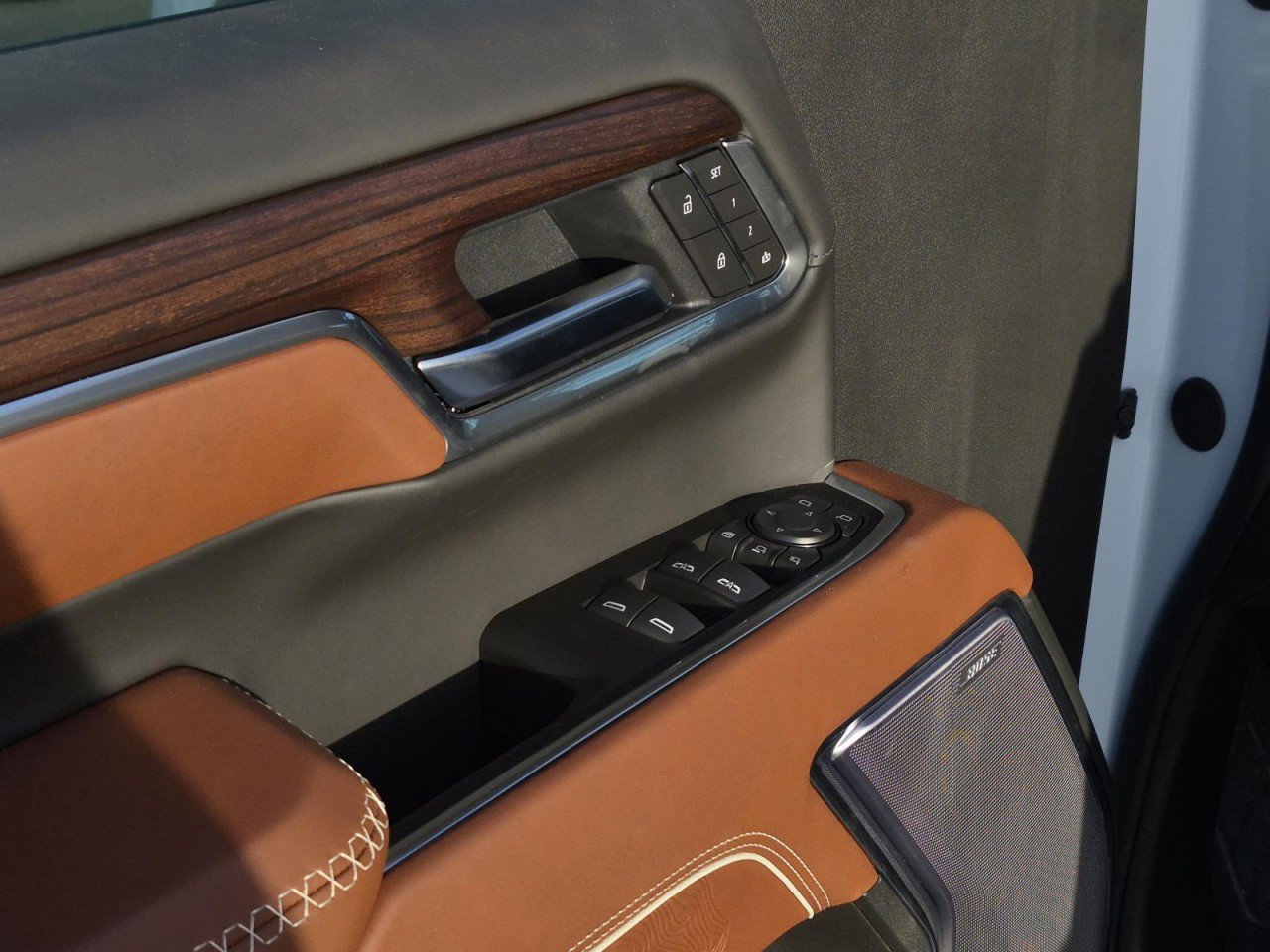 New 2026 GMC Sierra 3500 Denali Ultimate image 12