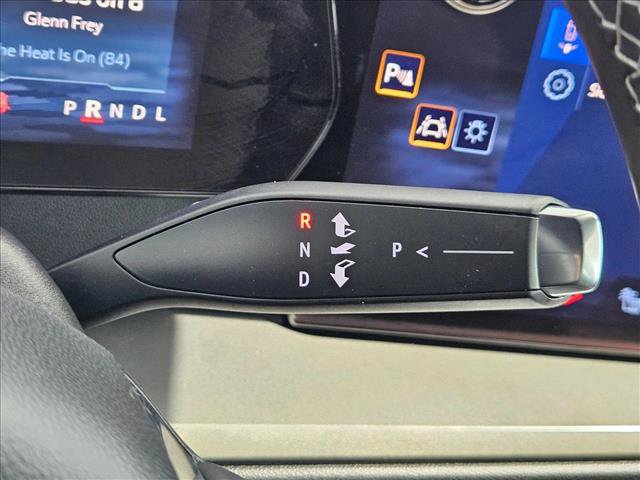 Used 2024 Chevrolet Traverse LT FWD image 13
