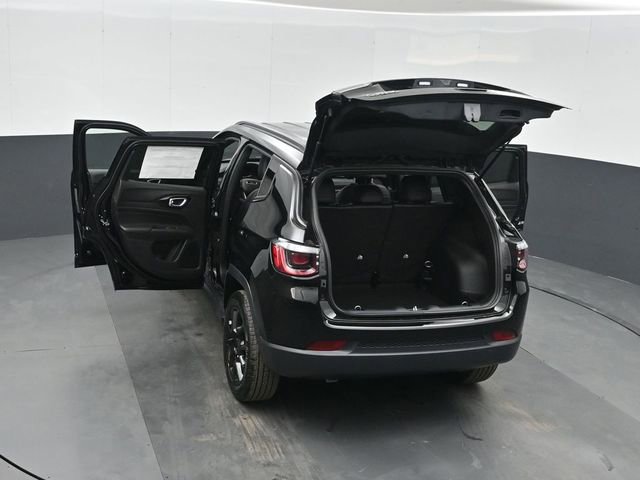 New 2026 Jeep Compass Latitude image 51