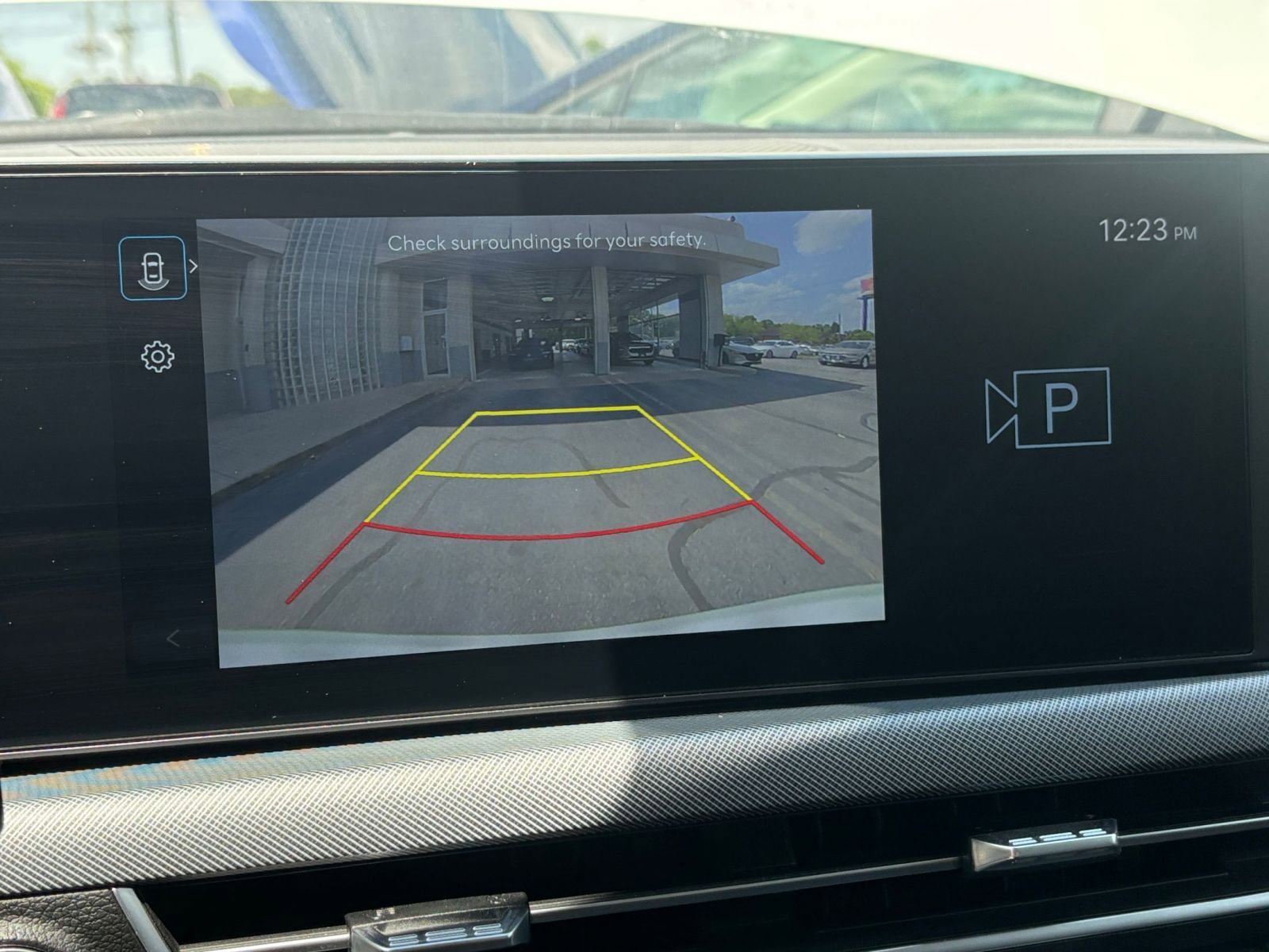 Used 2025 Hyundai Sonata SEL FWD image 29