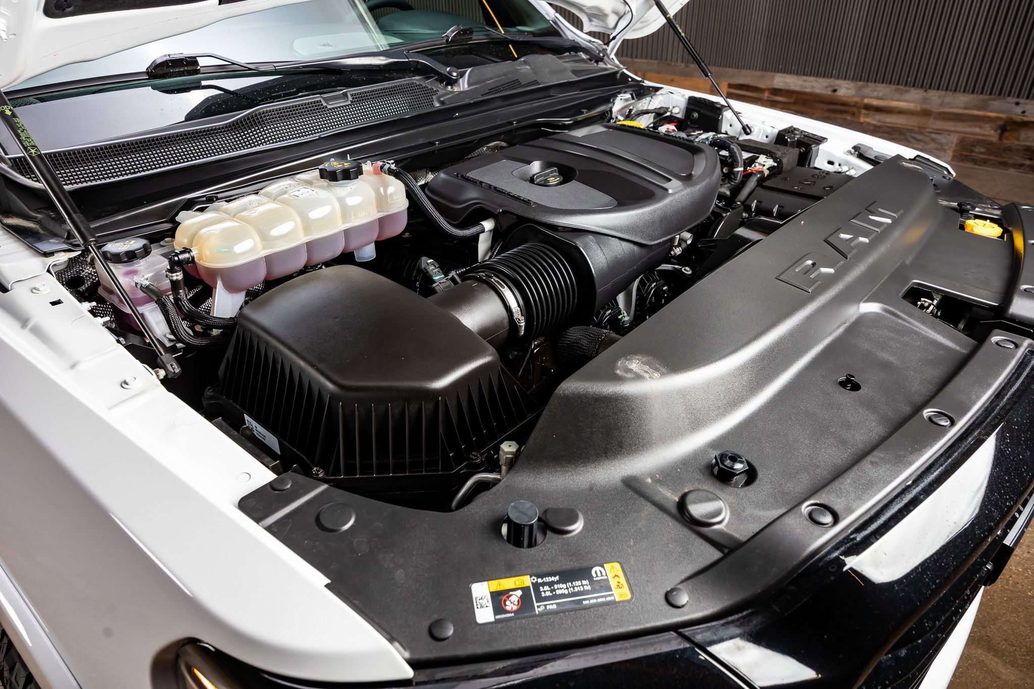 Used 2025 RAM 1500 Laramie w/ Night Edition image 42