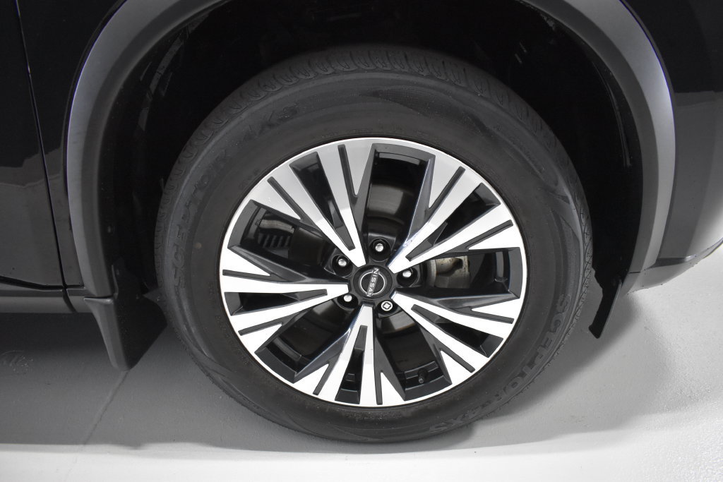Certified 2023 Nissan Rogue SV AWD/4WD image 10