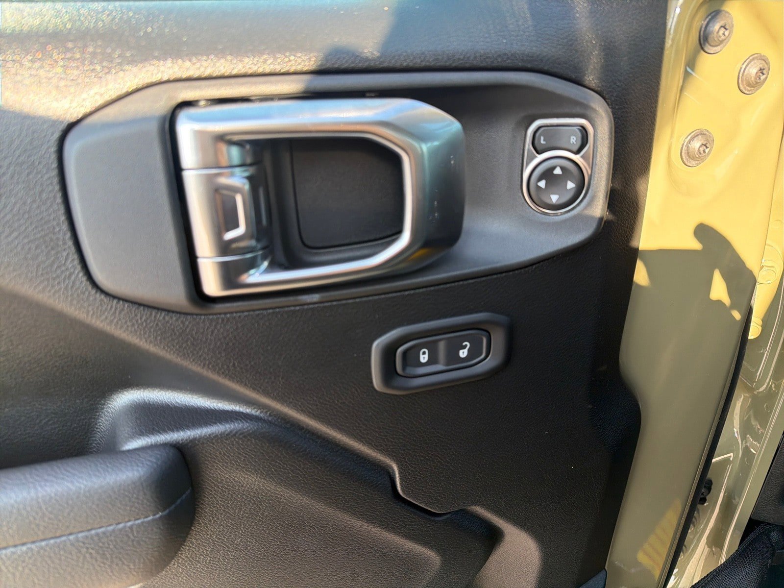 New 2026 Jeep Wrangler Unlimited Sport AWD/4WD image 17