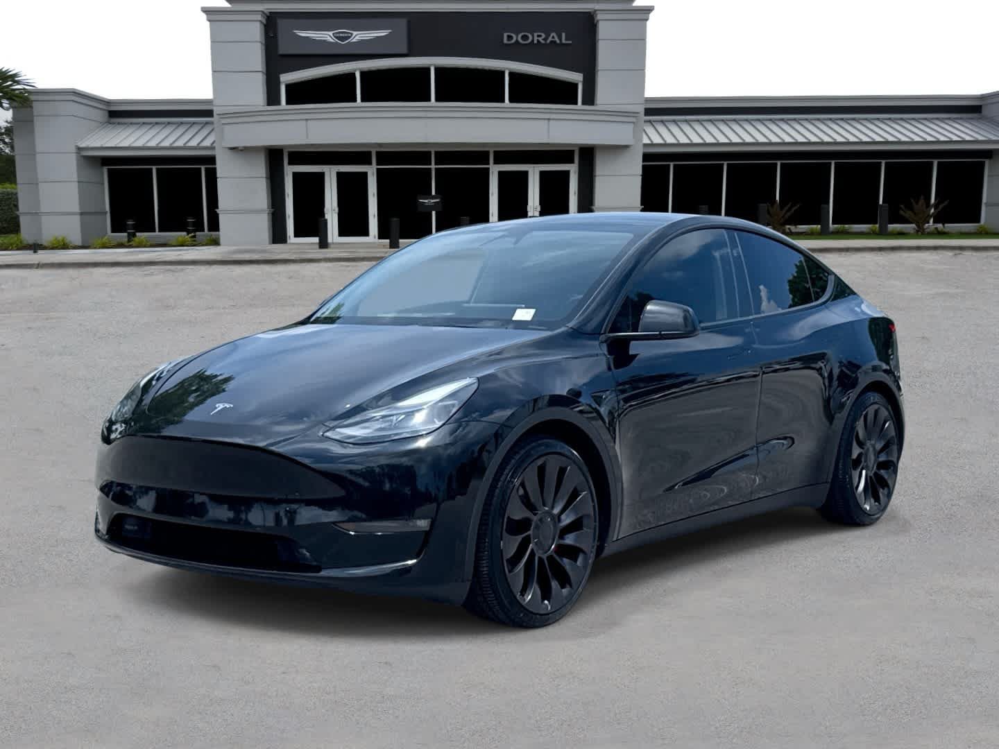 Used 2024 Tesla Model Y Performance AWD/4WD image 1