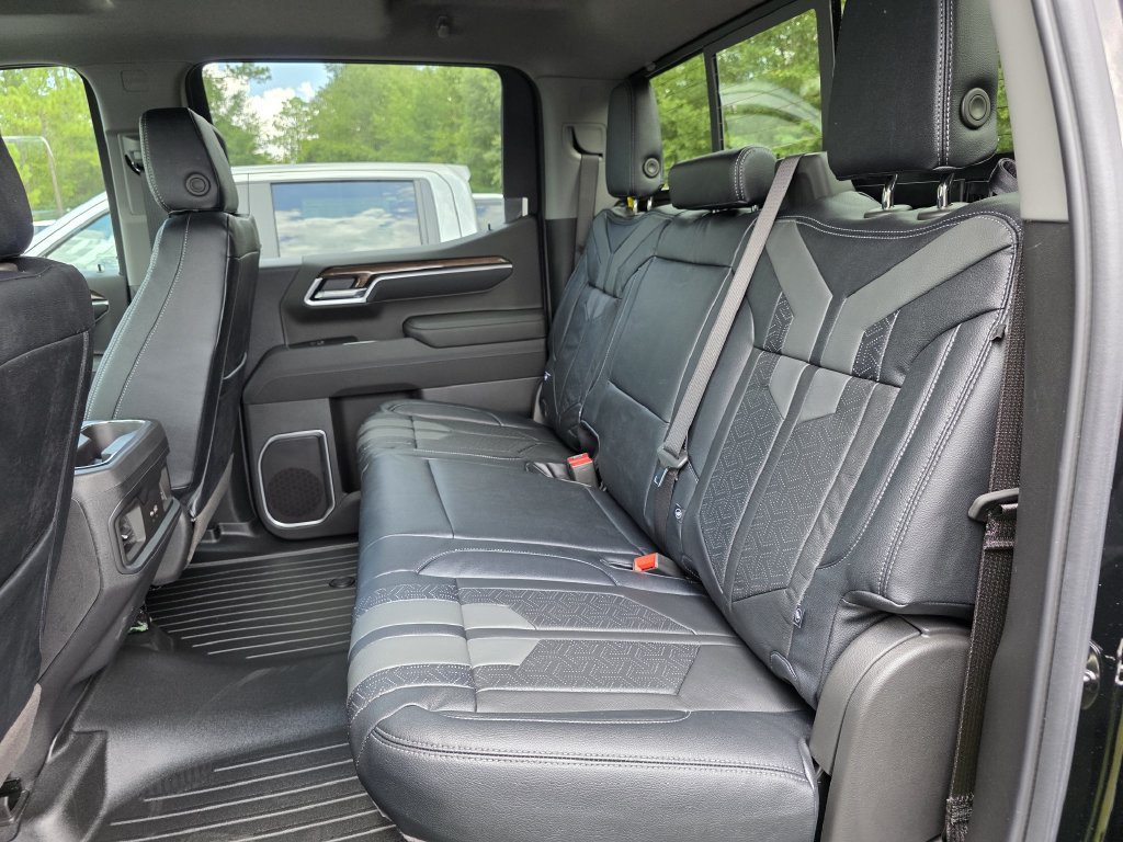 New 2026 Chevrolet Silverado 1500 RST AWD/4WD image 13