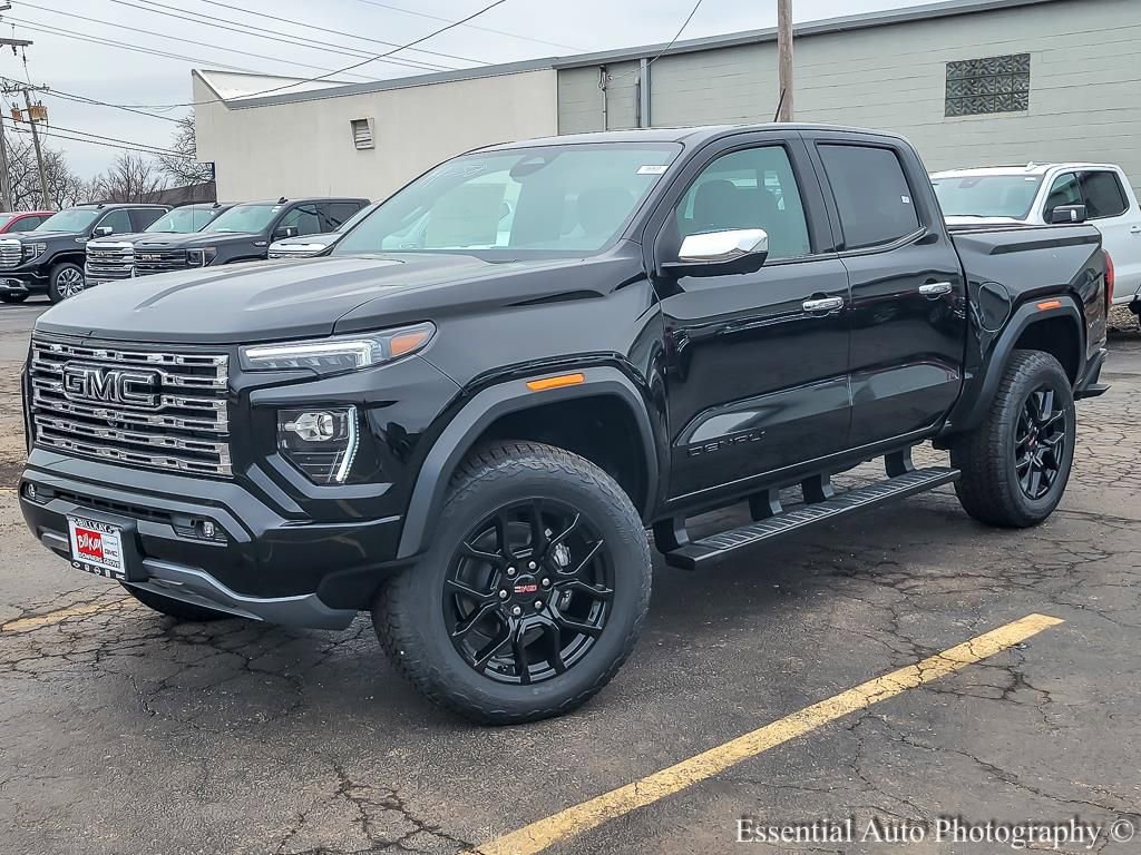 New 2026 GMC Canyon Denali w/ LPO, Denali Black Edition image 2