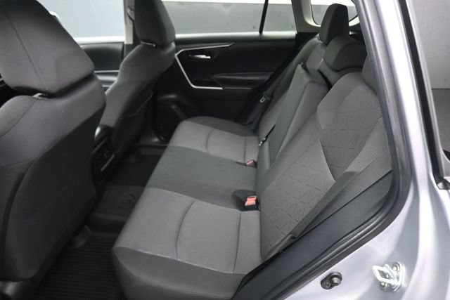 Used 2024 Toyota RAV4 XLE FWD image 19