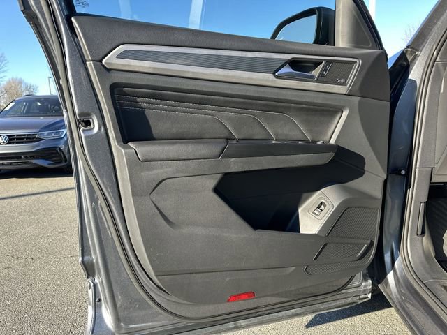 Used 2020 Volkswagen Atlas Cross Sport SEL Premium R-Line image 14