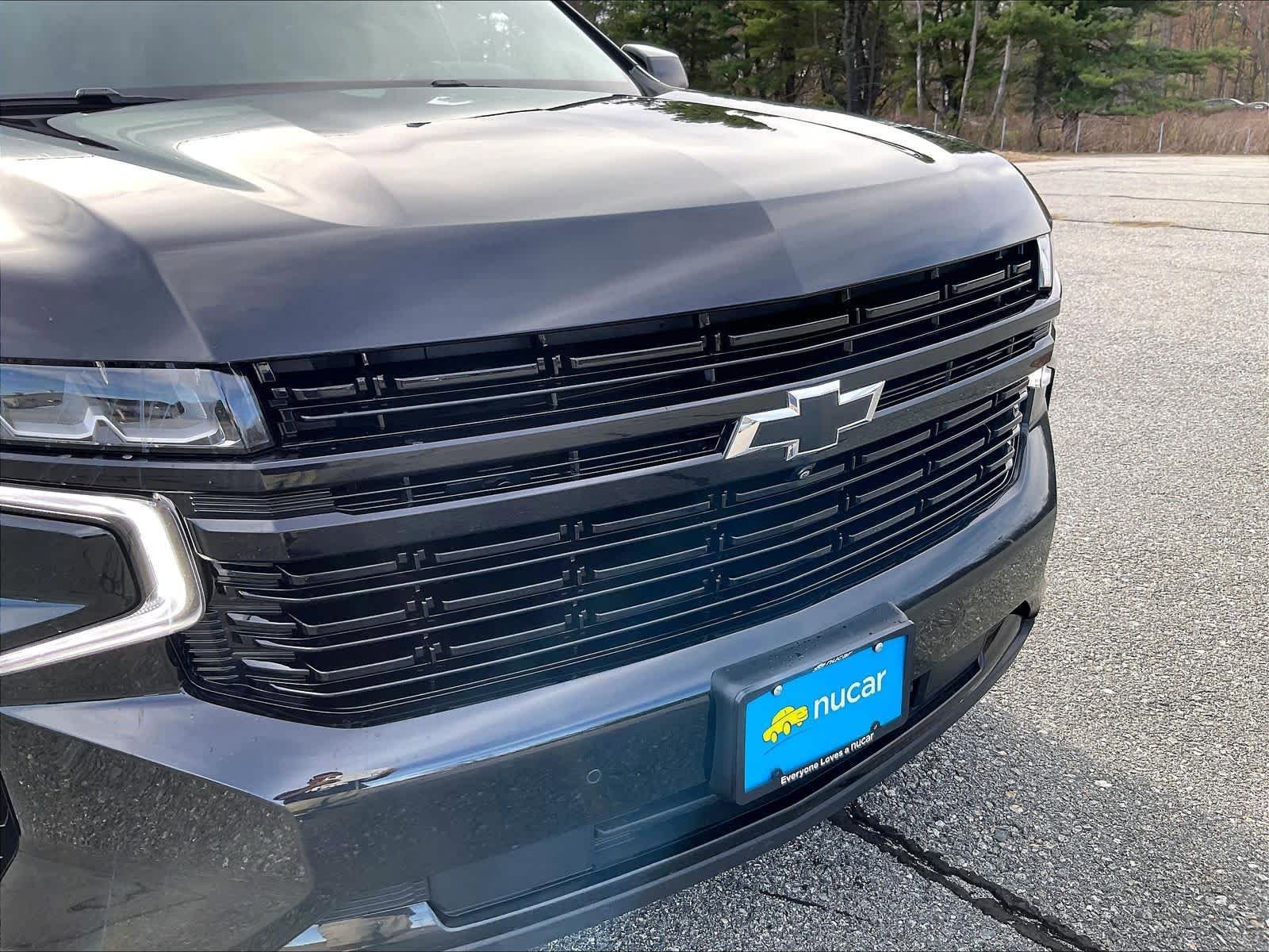Used 2023 Chevrolet Tahoe RST w/ Luxury Package AWD/4WD image 32