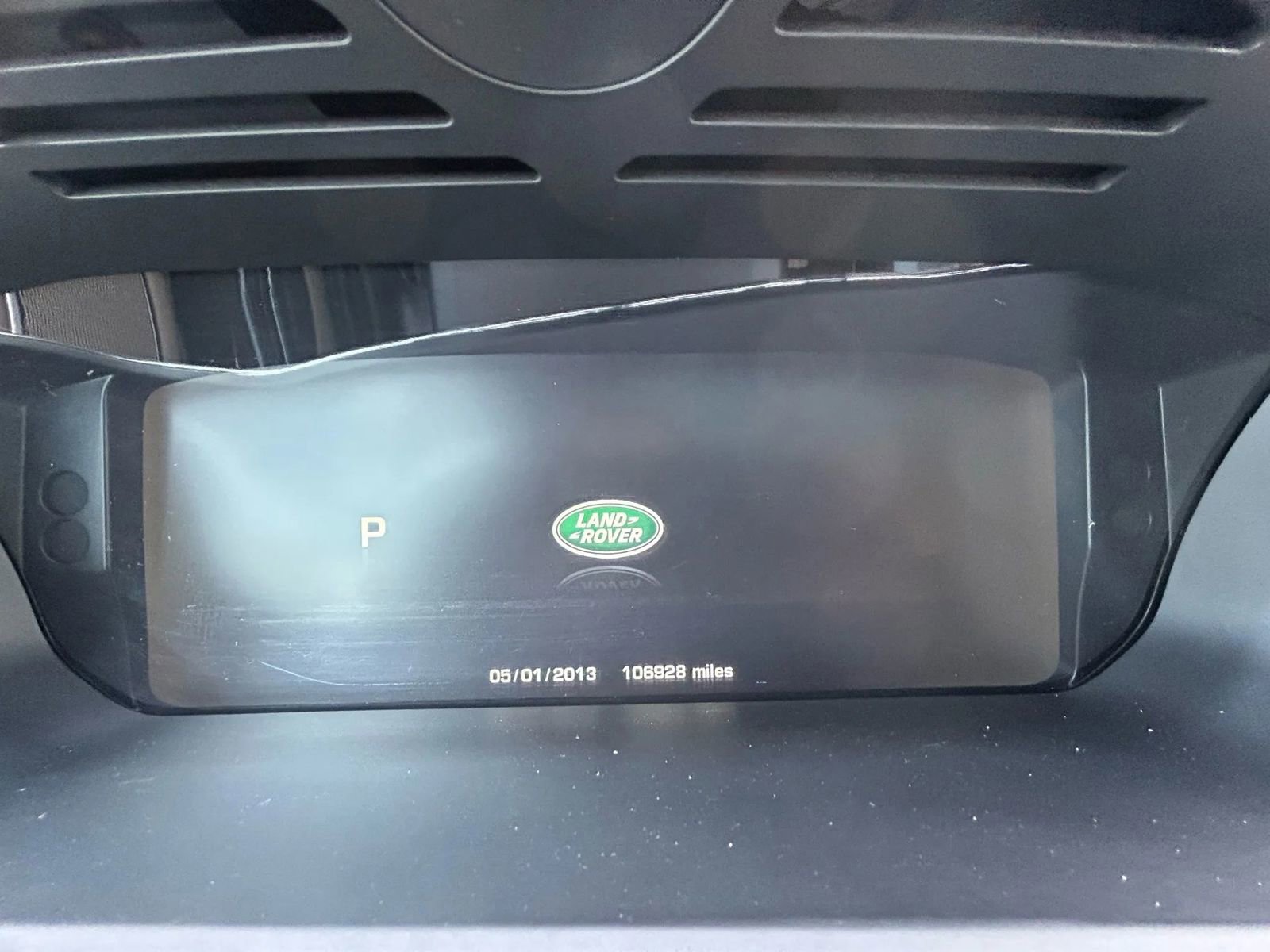 Used 2015 Land Rover Range Rover HSE image 13