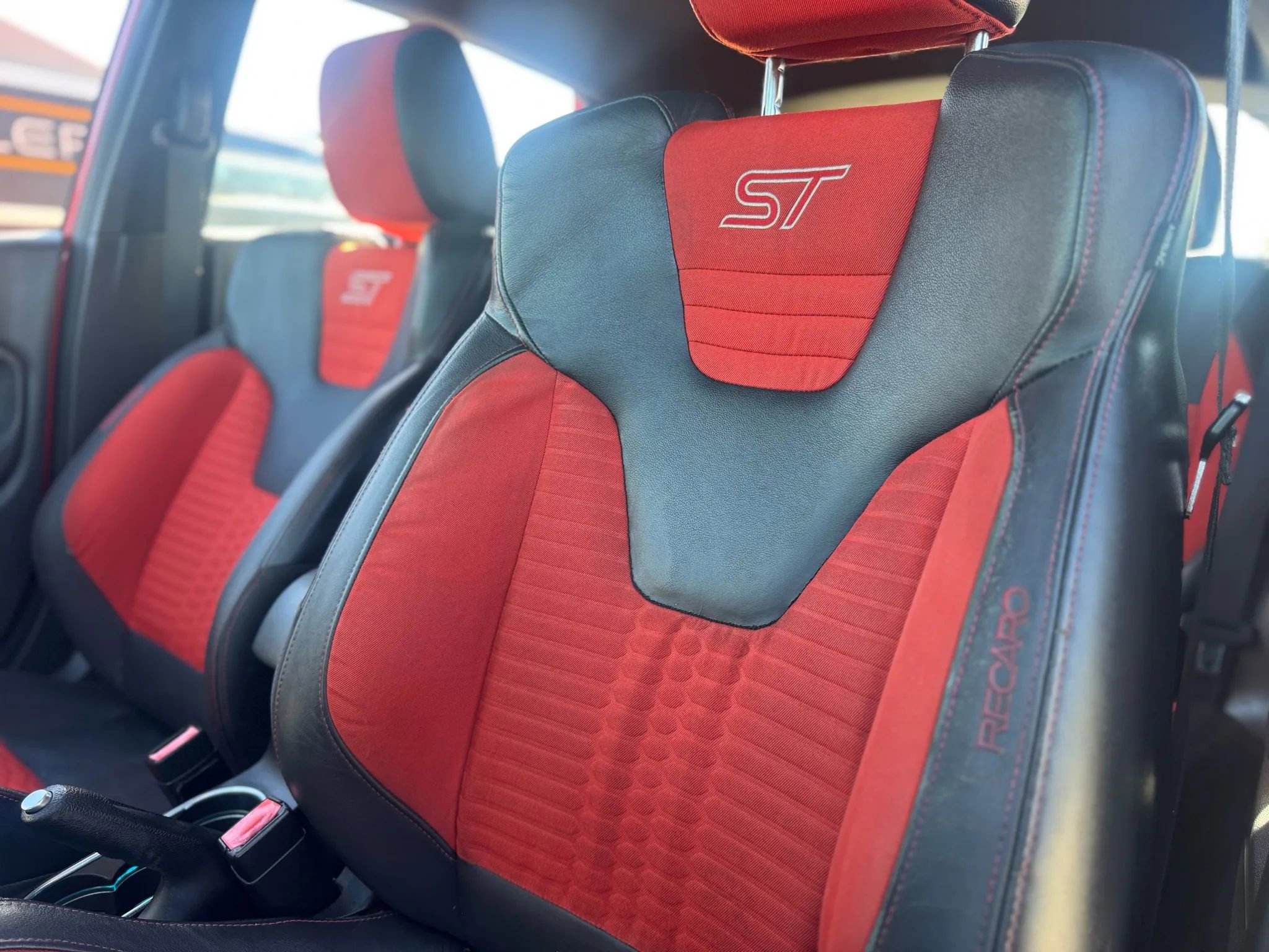 Used 2014 Ford Fiesta ST w/ ST Recaro Package image 26