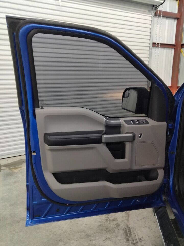 Used 2016 Ford F150 XLT w/ Equipment Group 301A Mid RWD image 9