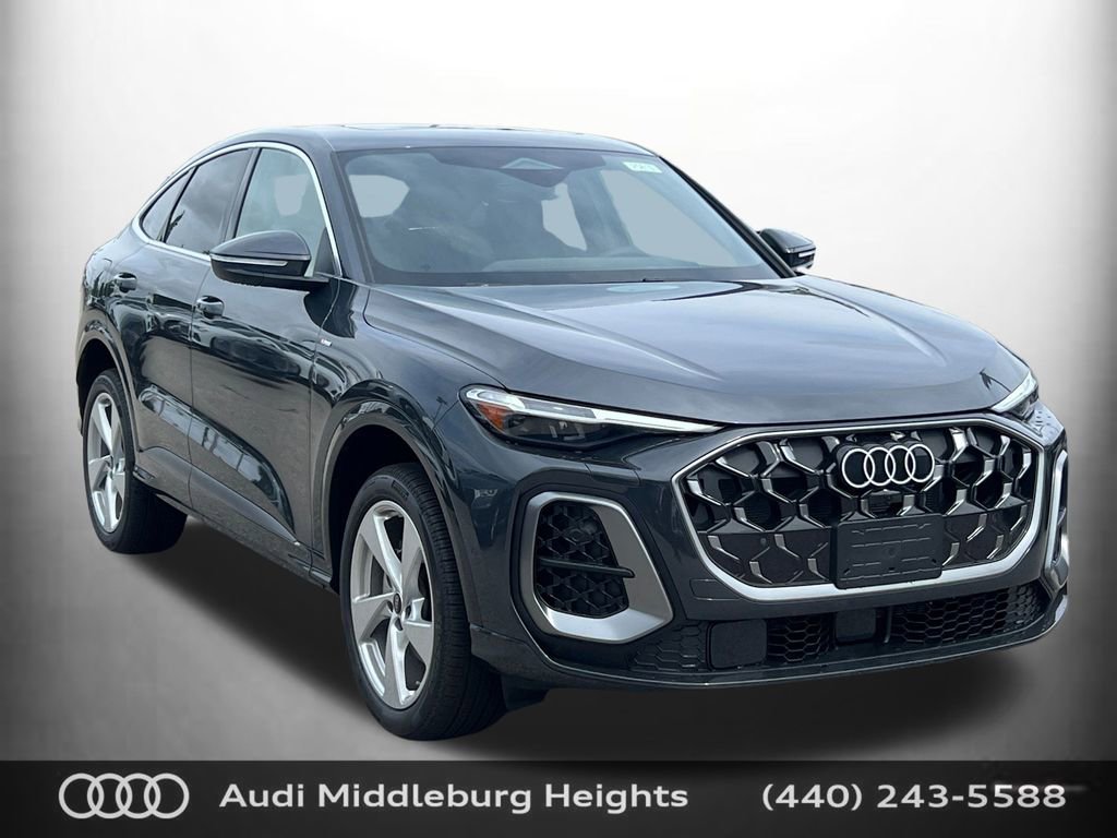 Used 2025 Audi Q5 Premium Plus w/ Premium Plus image 1