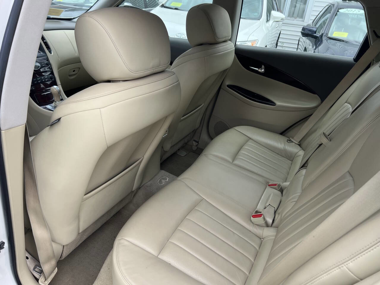 Used 2010 INFINITI EX35 Journey image 17