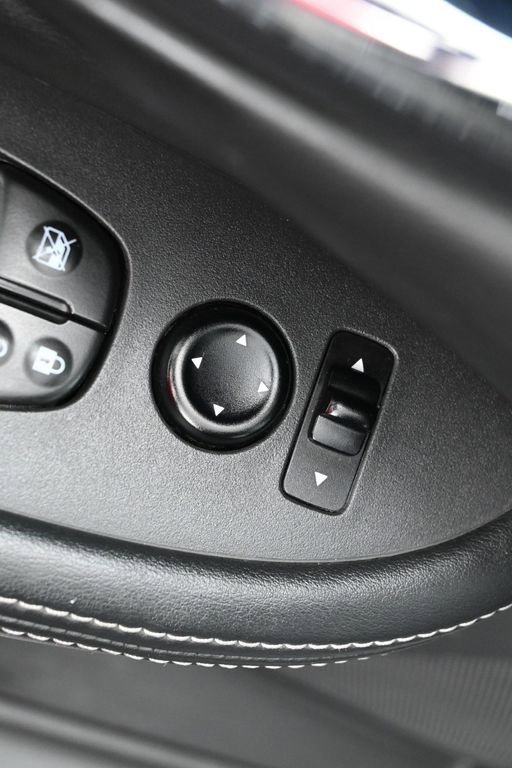 Used 2016 Nissan Murano SV image 12