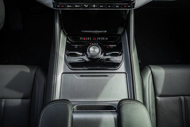 New 2026 Jeep Grand Wagoneer Limited image 38