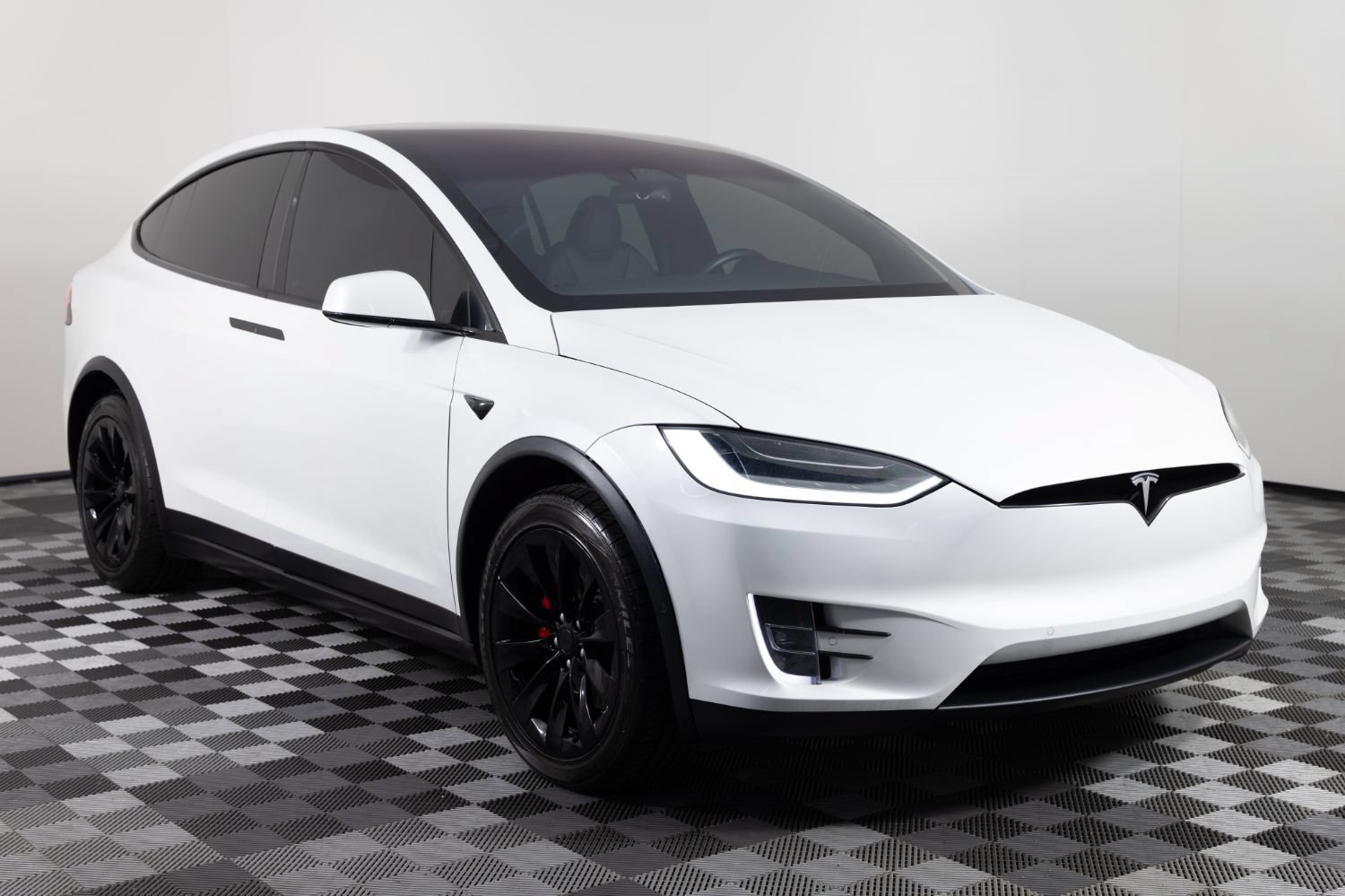 Used 2020 Tesla Model X Performance AWD/4WD image 10