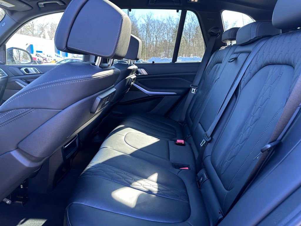 Used 2023 BMW X5 M50i w/ Executive Package image 19