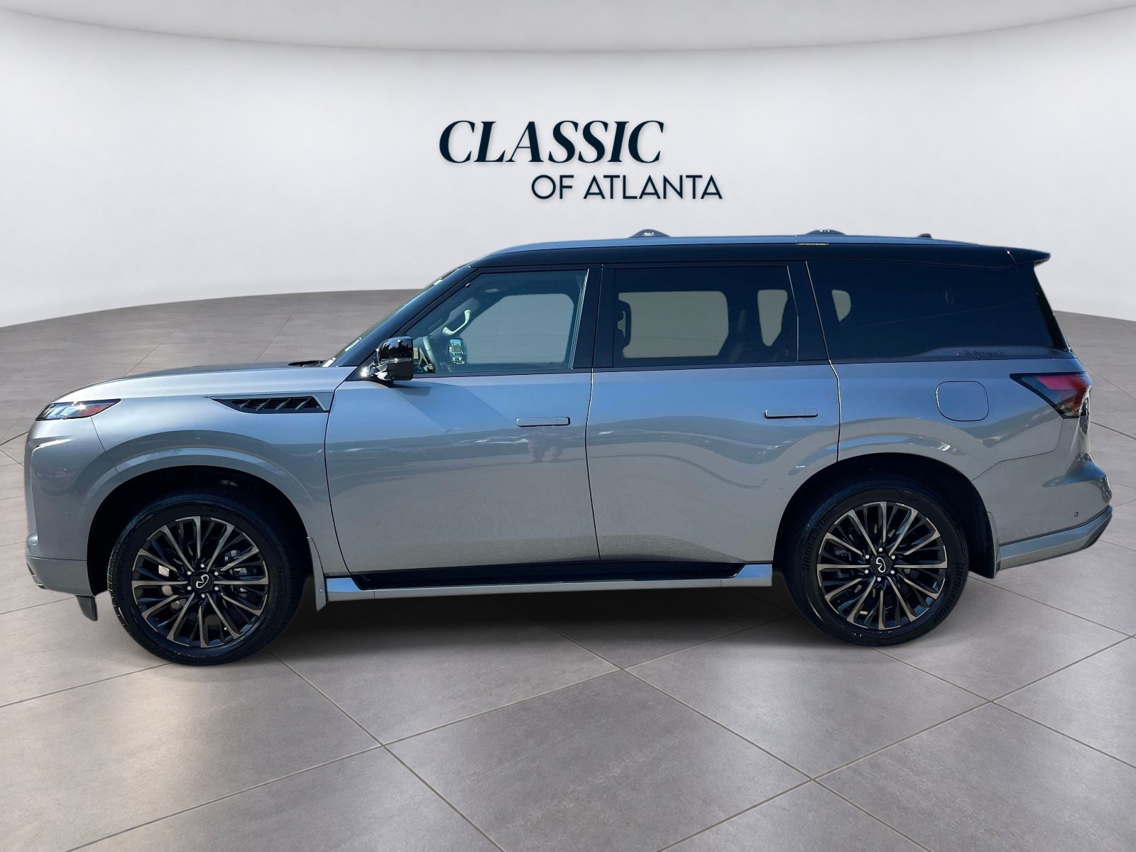 Used 2025 INFINITI QX80 Autograph w/ Autograph Exterior Package AWD/4WD image 2