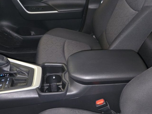 Used 2023 Toyota RAV4 XLE w/ Convenience Package FWD image 20