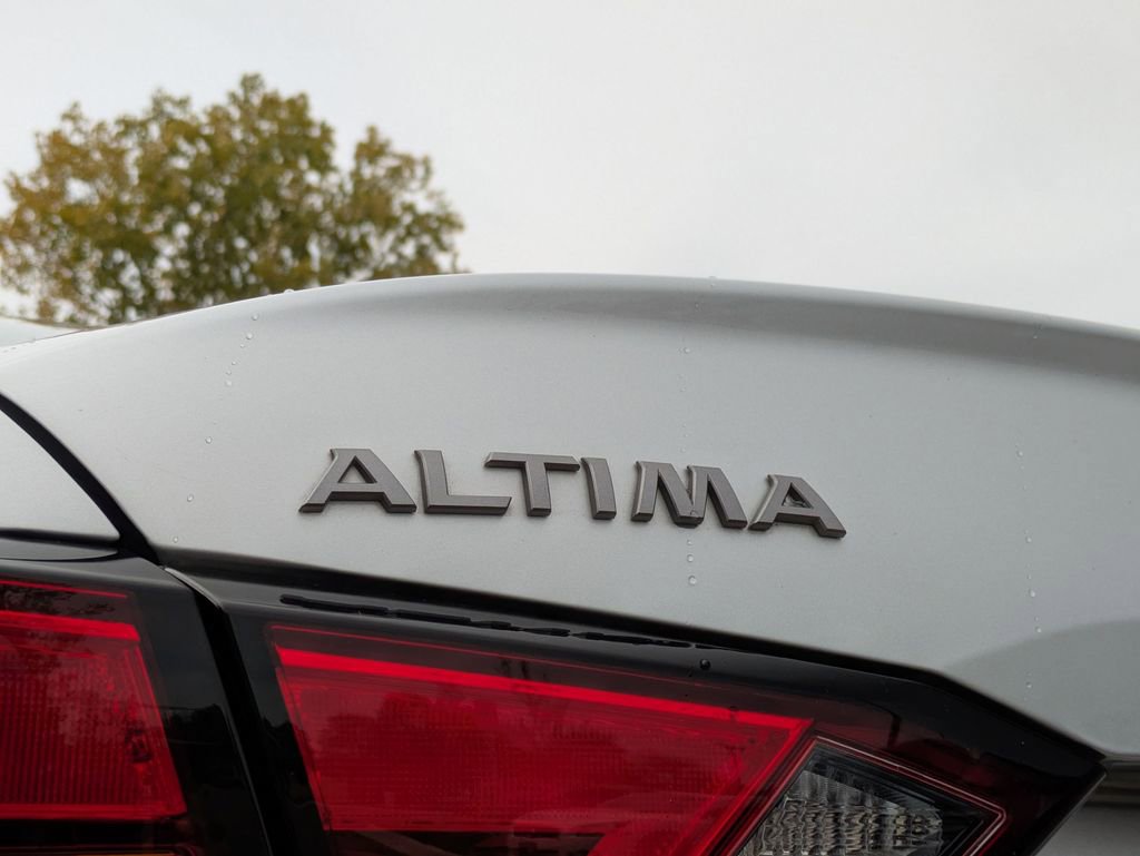 Certified 2023 Nissan Altima 2.5 SV image 14