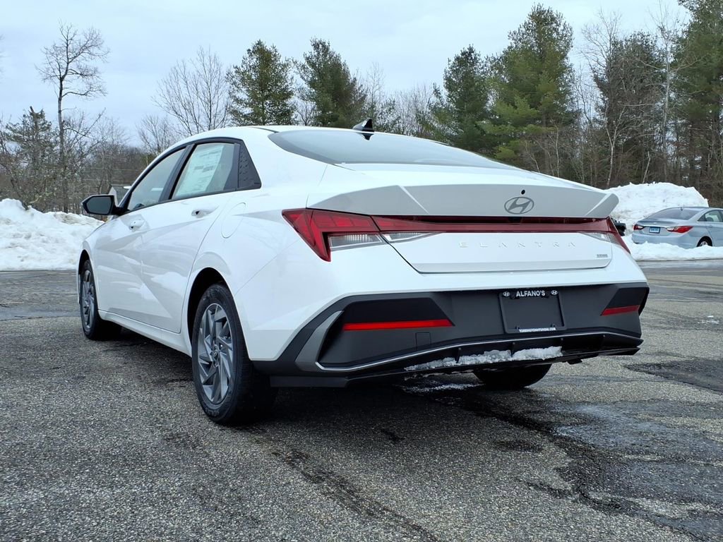 New 2026 Hyundai Elantra Blue w/ Cargo Package image 4