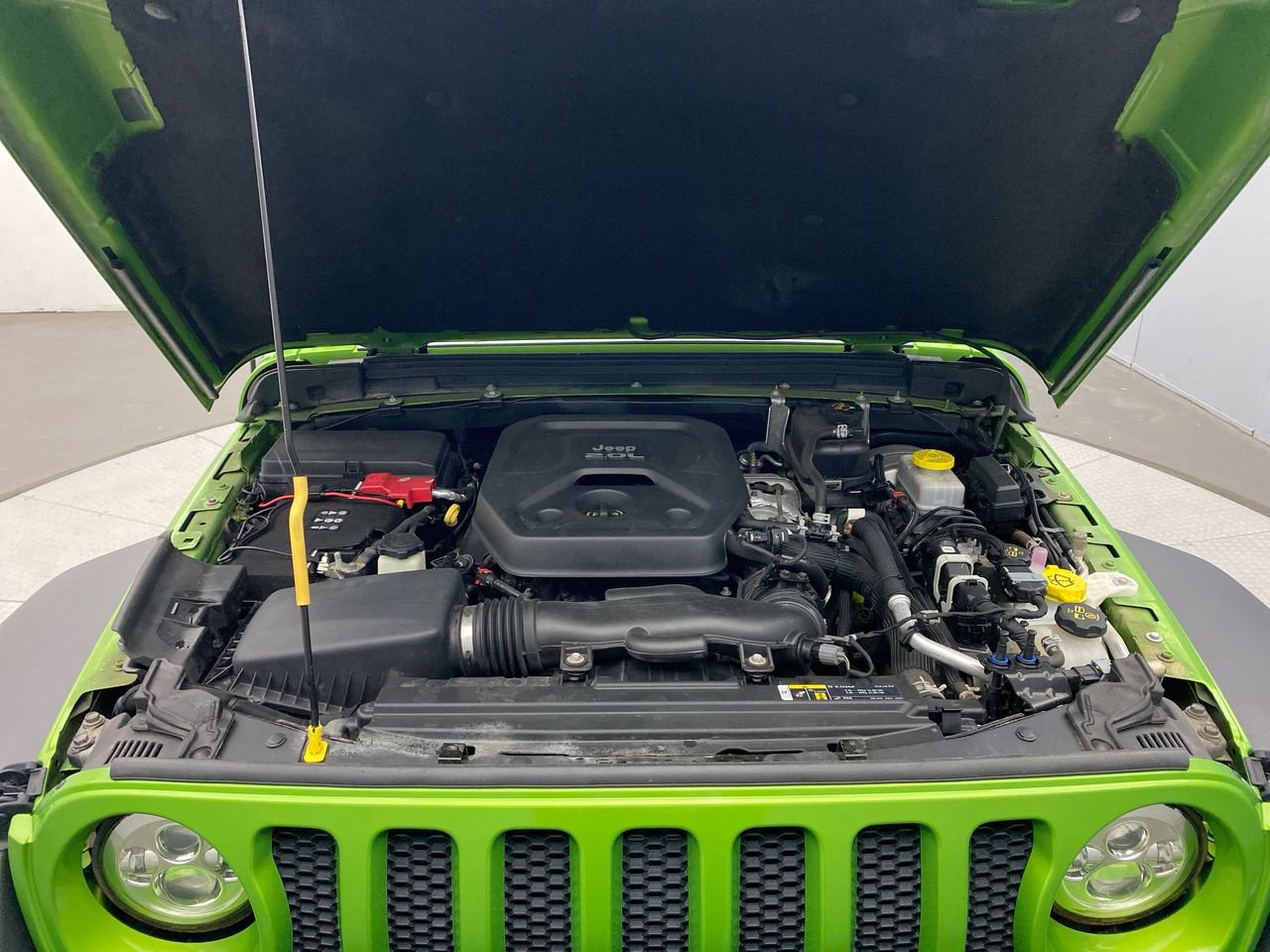 Used 2018 Jeep Wrangler Sport AWD/4WD image 11