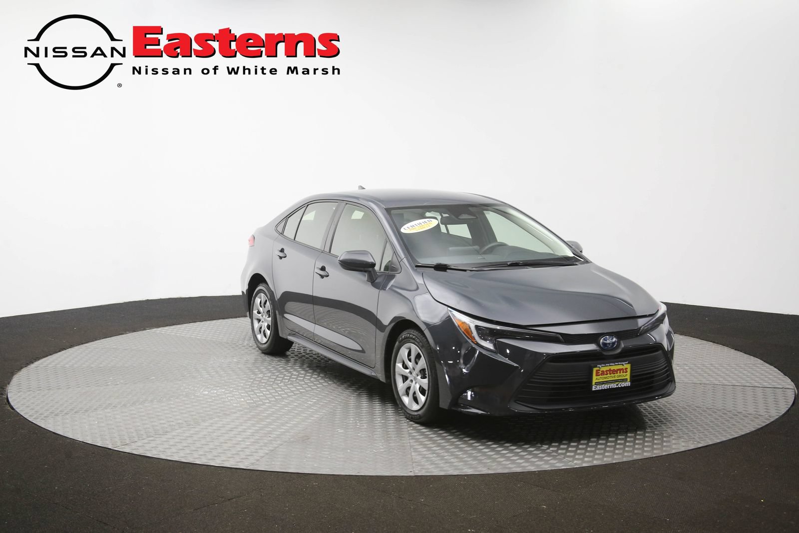 Used 2023 Toyota Corolla LE w/ Carpet Mat Package (TMS) FWD image 81