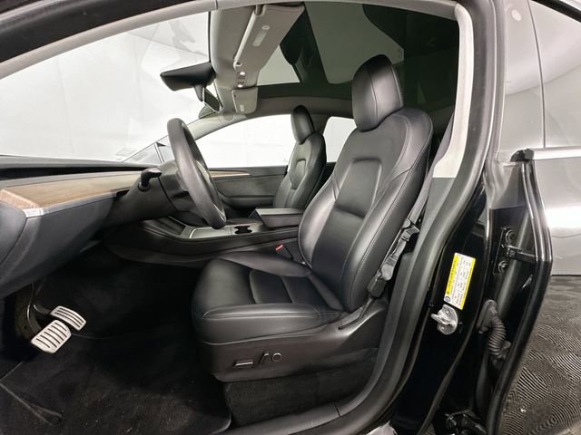 Used 2023 Tesla Model Y Performance image 4