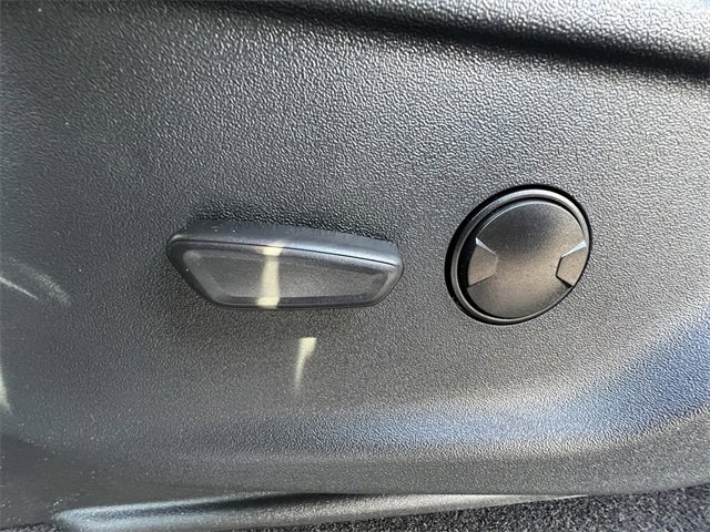 New 2025 Ford F150 Lightning XLT image 12