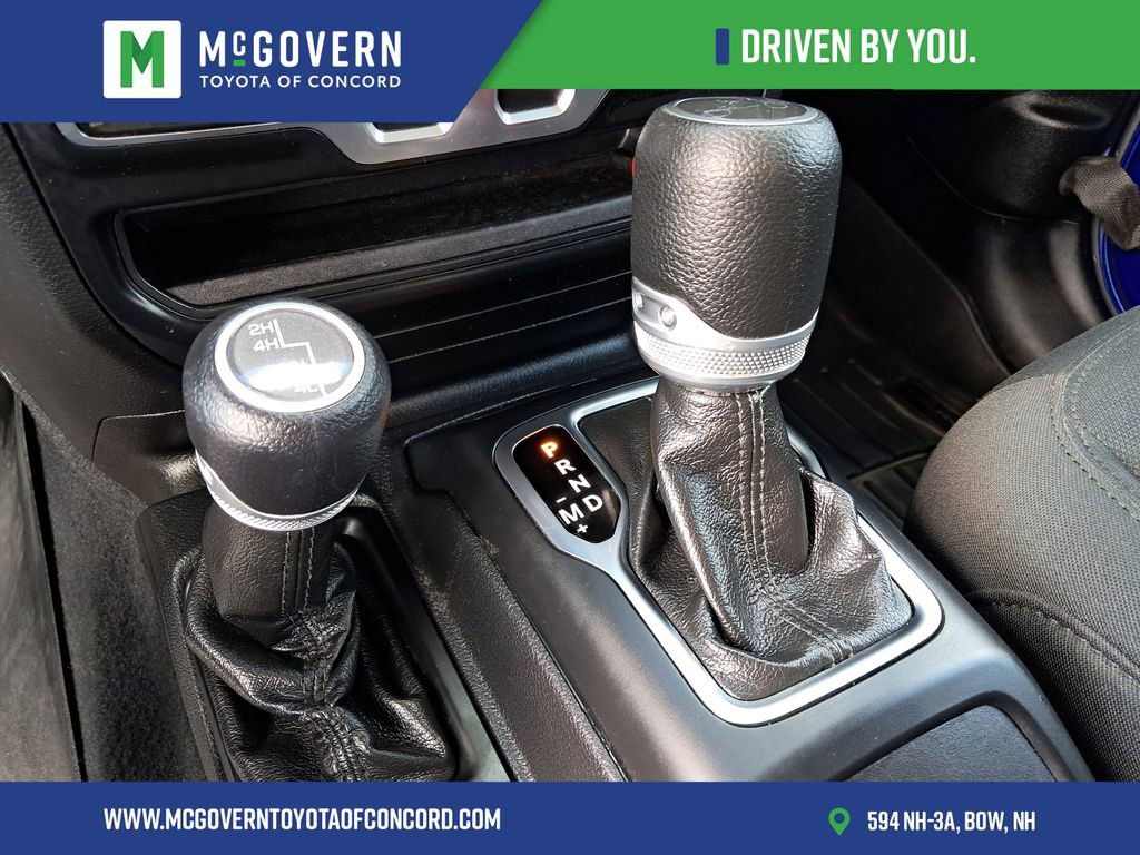 Used 2020 Jeep Wrangler Sport AWD/4WD image 32