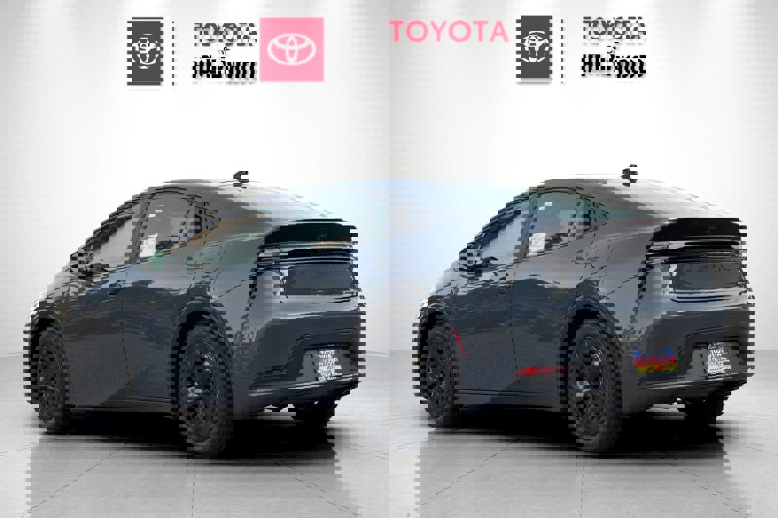 New 2026 Toyota Prius Plug-In Hybrid image 6