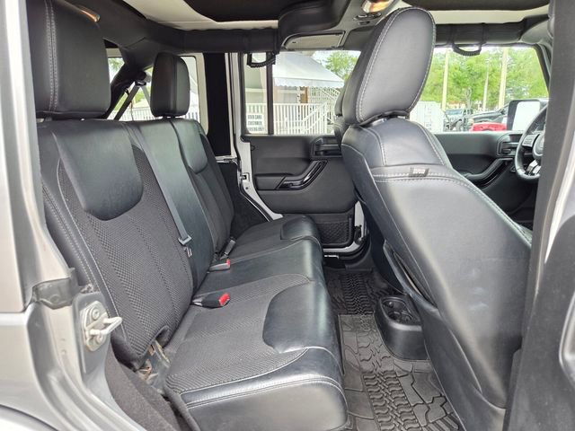 Certified 2017 Jeep Wrangler Unlimited Sahara AWD/4WD image 17