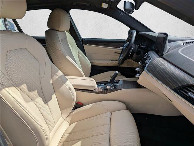 Used 2023 BMW 540i w/ M Sport Package RWD image 22