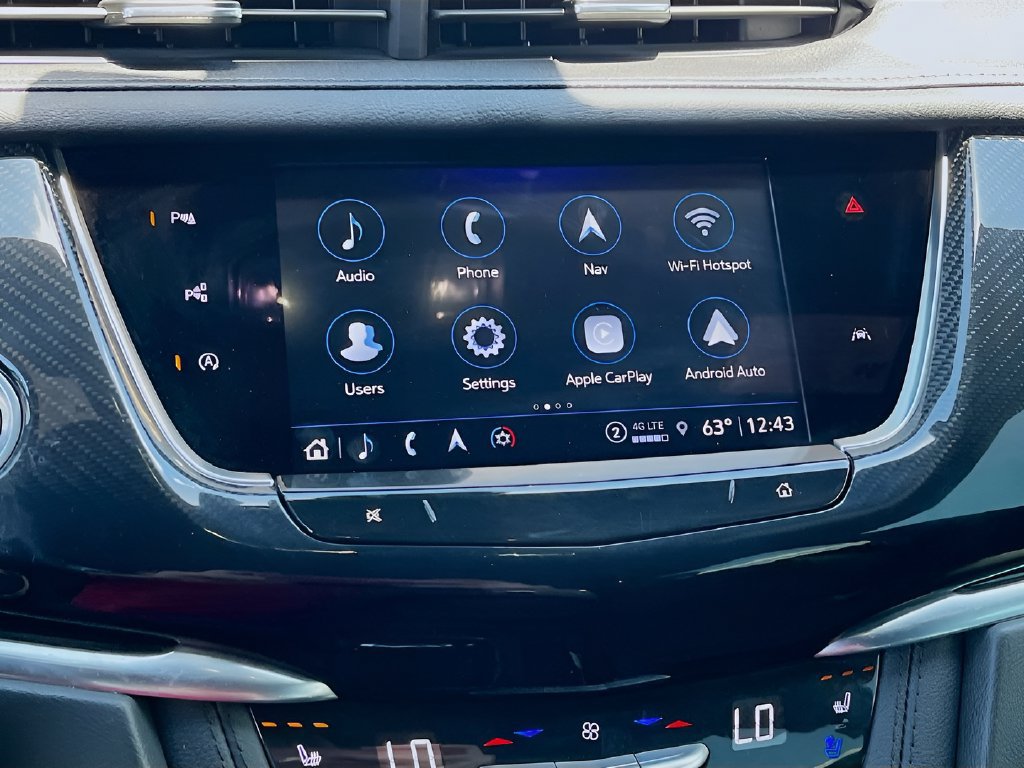 Used 2024 Cadillac XT6 Sport w/ Technology Package AWD/4WD image 13