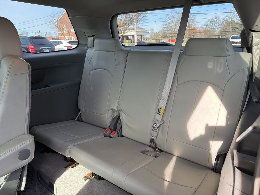 Used 2017 GMC Acadia Limited SLT image 12