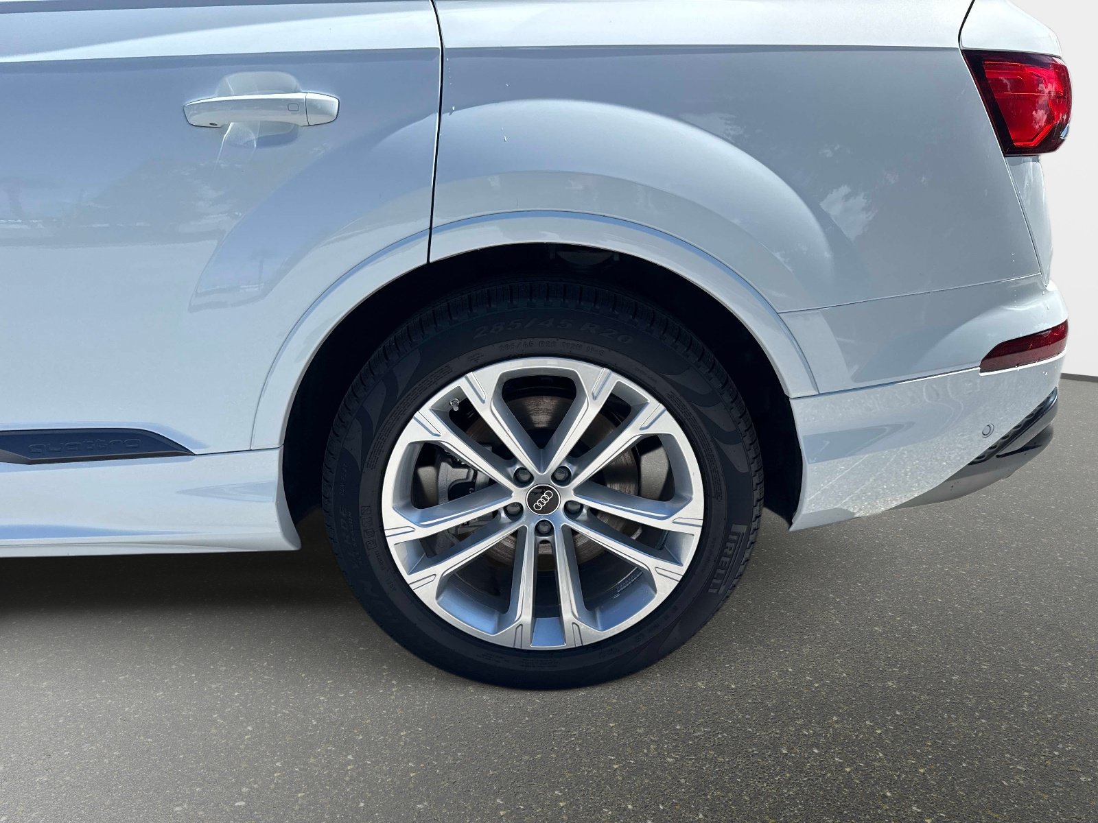 New 2026 Audi Q7 Premium Plus AWD/4WD image 10