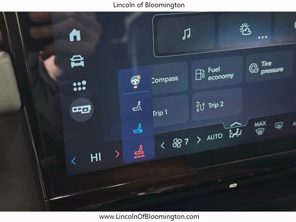 New 2025 Lincoln Navigator L Black Label image 42