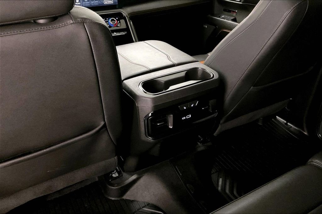 Used 2023 GMC Sierra 1500 AT4 w/ AT4 Premium Package image 11