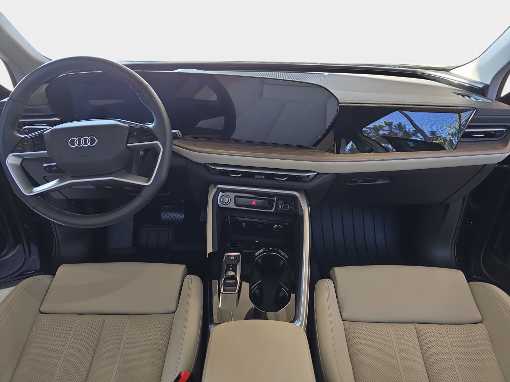Used 2025 Audi Q5 Premium w/ Premium Plus AWD/4WD image 10