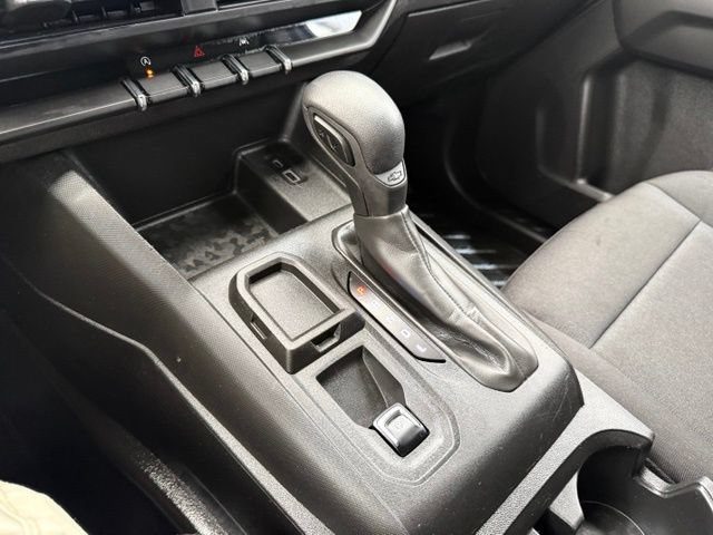 Used 2023 Chevrolet Colorado W/T RWD image 36