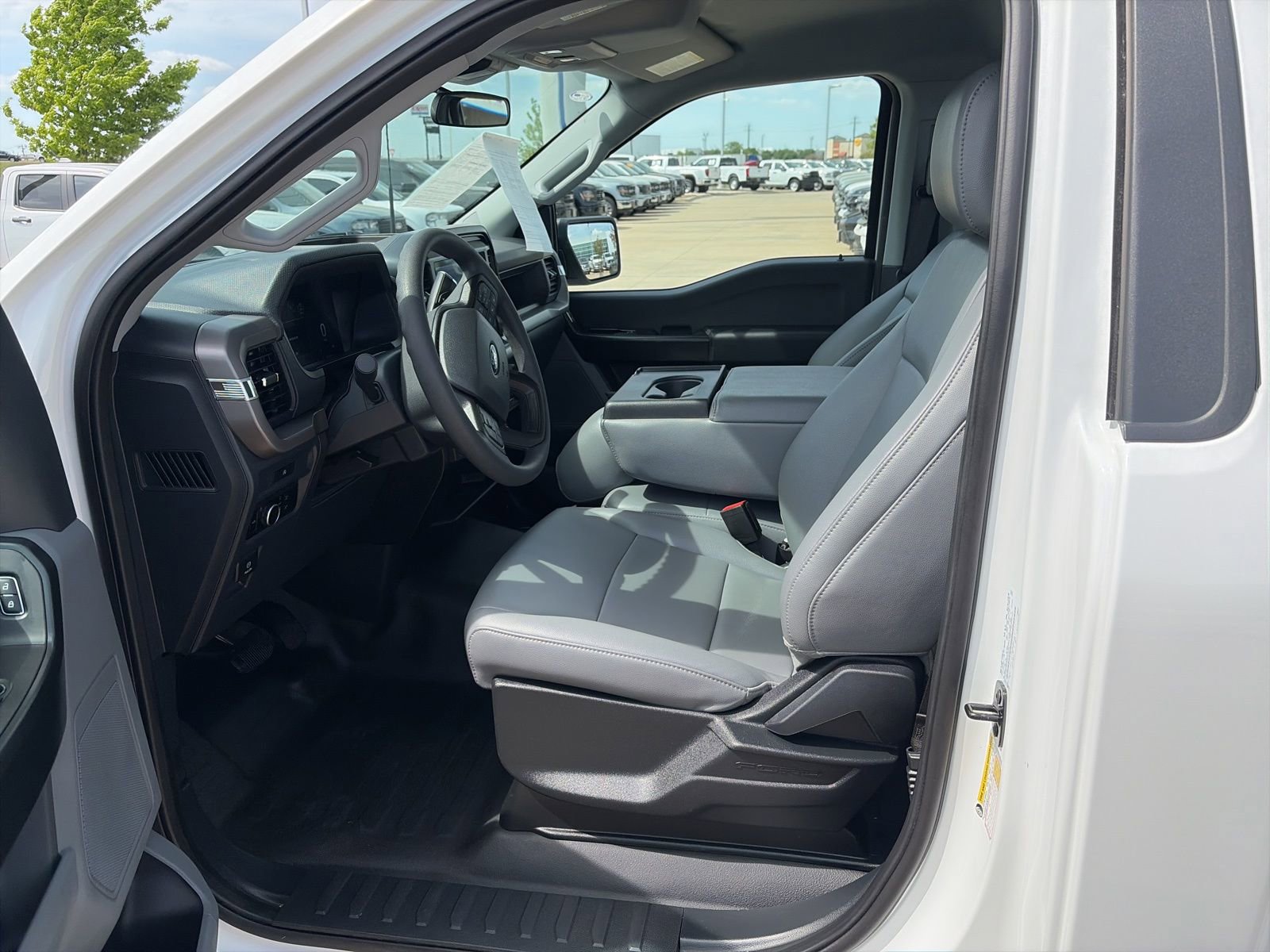 Used 2025 Ford F150 XL image 11