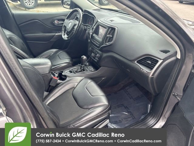 Used 2019 Jeep Cherokee Latitude Plus w/ Comfort/Convenience Group image 26