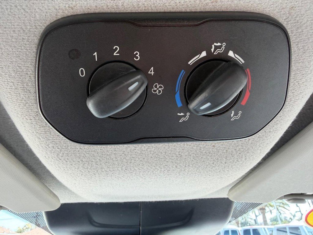 Used 2016 Ford Transit 350 XL image 40