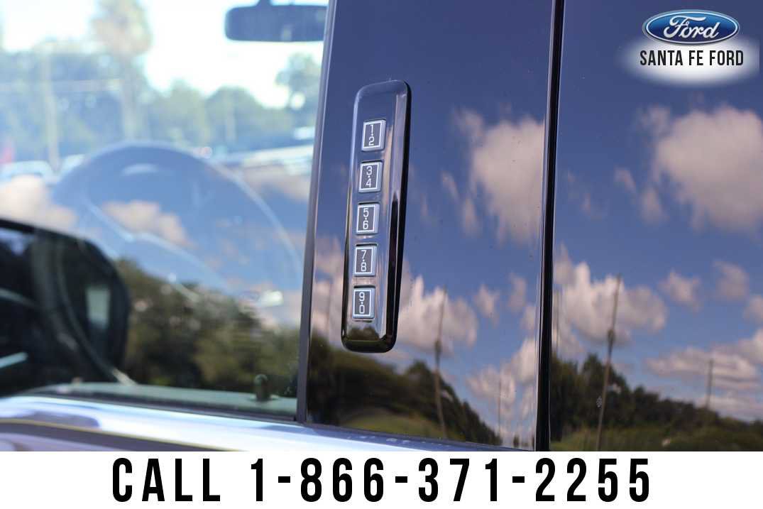 New 2026 Ford F350 King Ranch w/ Chrome Package AWD/4WD image 10