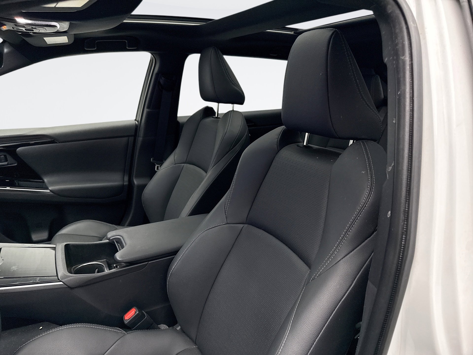 Used 2023 Subaru Solterra AWD image 13