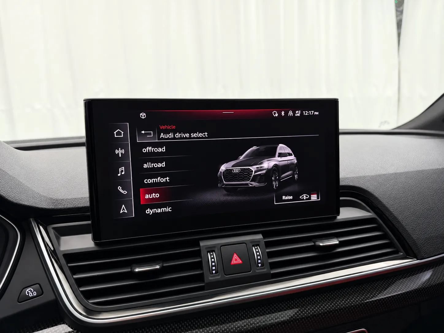 Used 2023 Audi SQ5 Premium Plus w/ Premium Plus Package AWD/4WD image 25