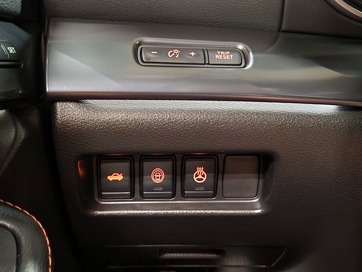 Used 2023 Nissan Maxima SR w/ Sport Mat Group image 41